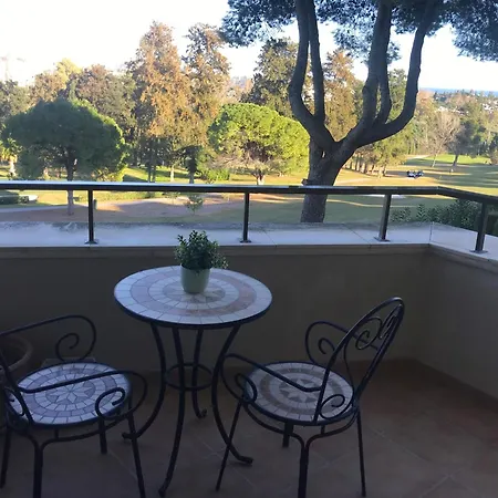 Habitacion Deluxe Con Bano Privado En Atalaya Apartagolf, Estepona Exterior photo