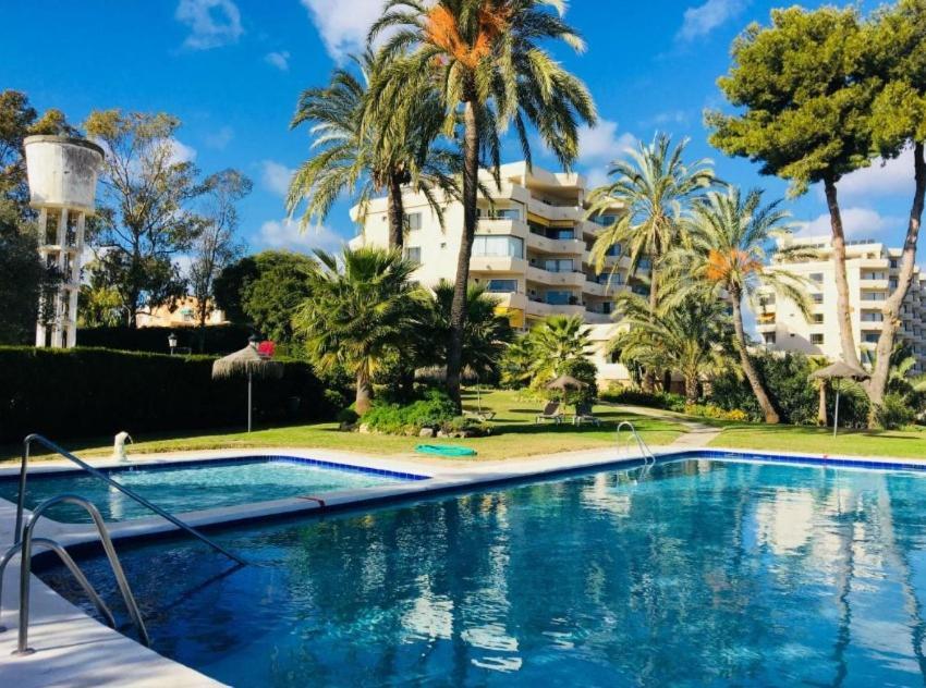 Homestay Deluxe Con Bano Privado En Atalaya Apartagolf,