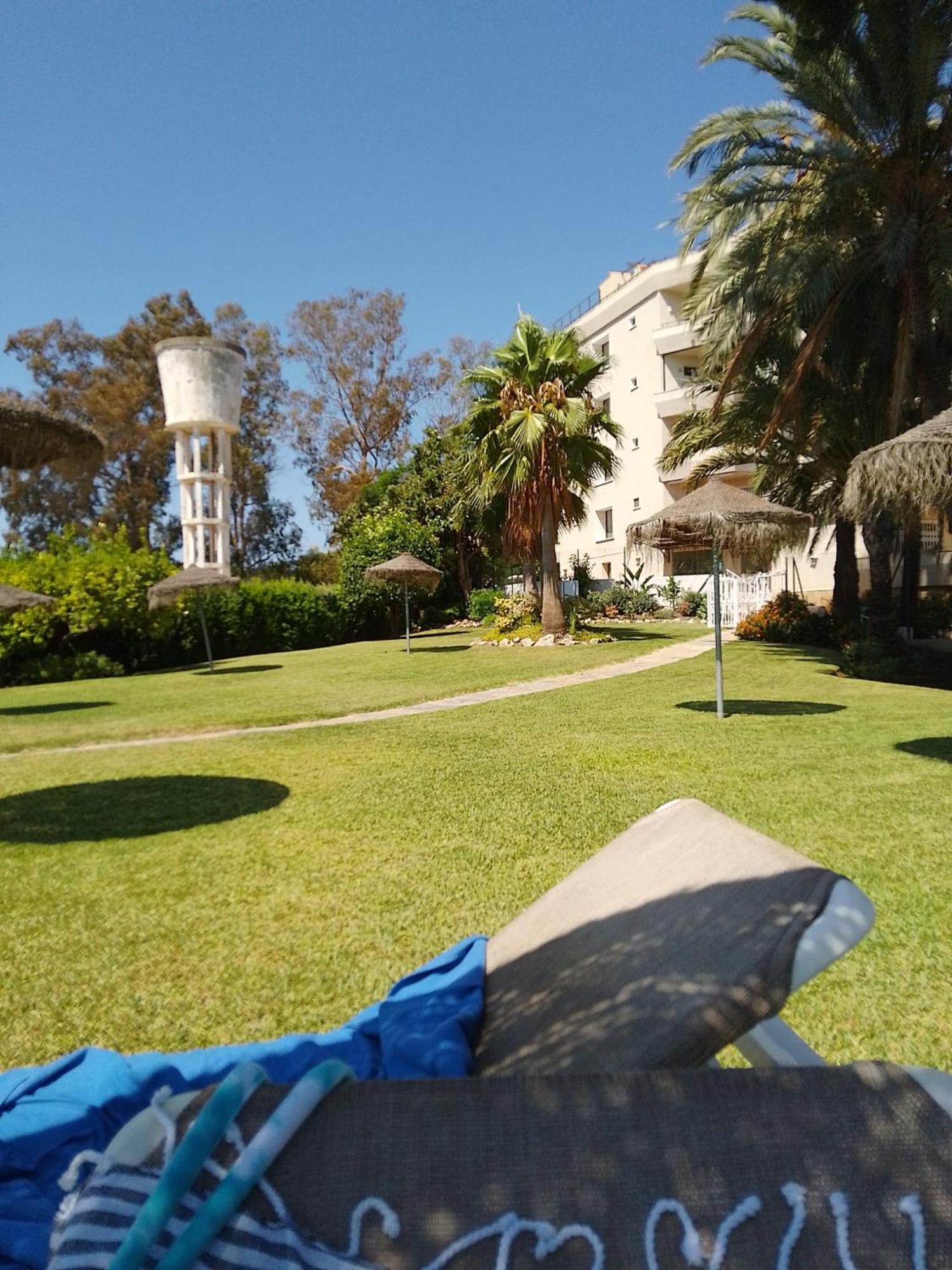 Homestay Deluxe Con Bano Privado En Atalaya Apartagolf, *